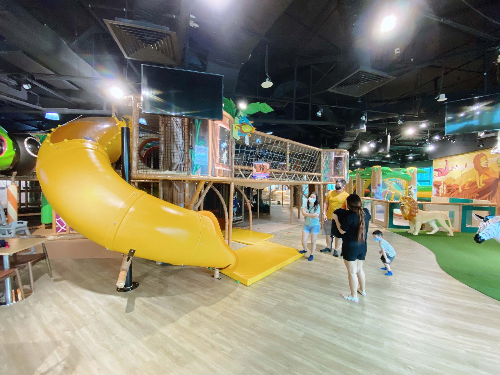 43 of the best indoor playgrounds in Singapore for kids